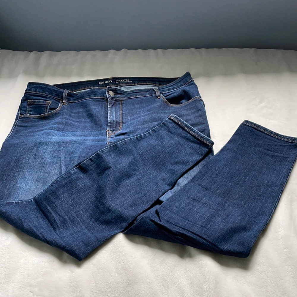 Old navy Rockstar Jeans size 16S